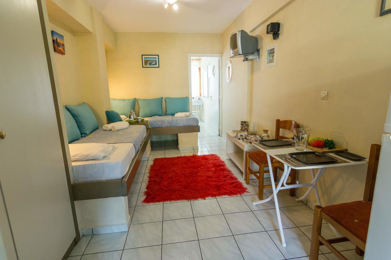Stathopoulos Apartments Sampatiki Exterior photo
